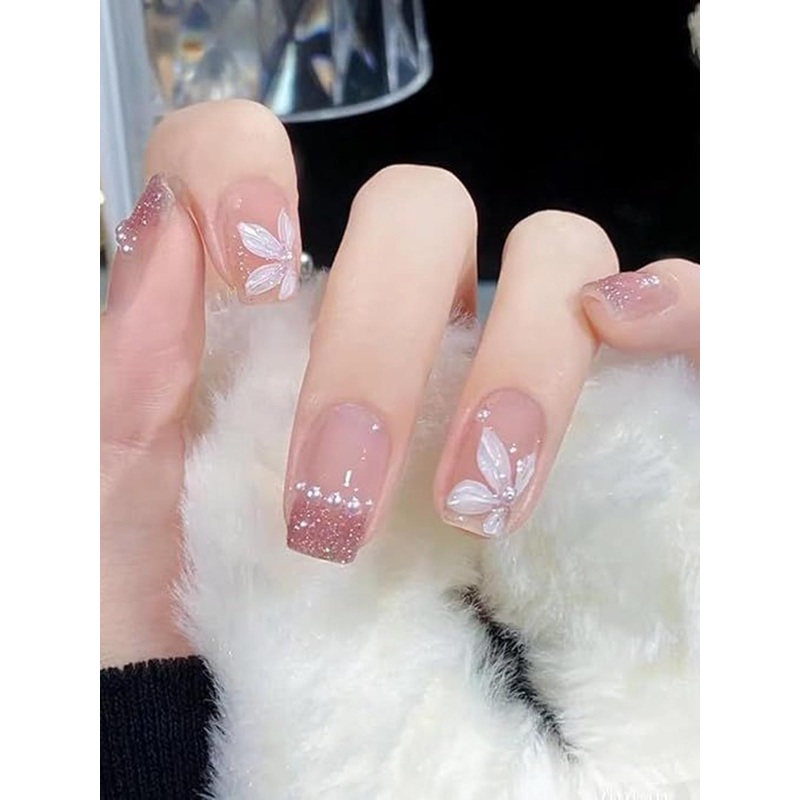 The Pink Truck Set Of 24 Reusable Press On Artificial Nails With Sheet & Nail File – Rose