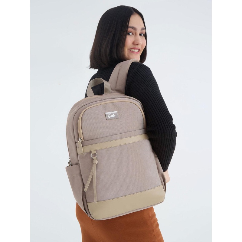 Genie Clea Women 16 Inch Casual Laptop Backpack
