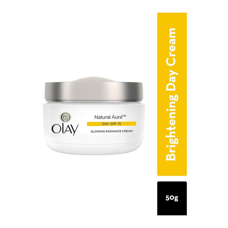 Olay Natural Aura Glowing Radiance Day Cream with SPF15 with Vitamin B3, Pro B5 & E – 50g