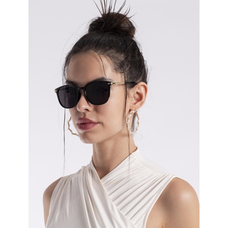 Voyage Women Black UV Protected Wayfarer Sunglasses A3046MG3182