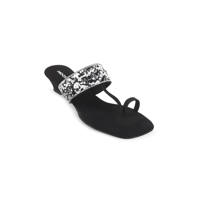 Mochi Ethnic Embellished One Toe Wedges
