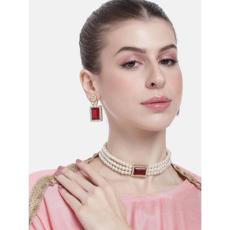 Peora Gold-Plated Kundan-Studded & Beaded Jewellery Set