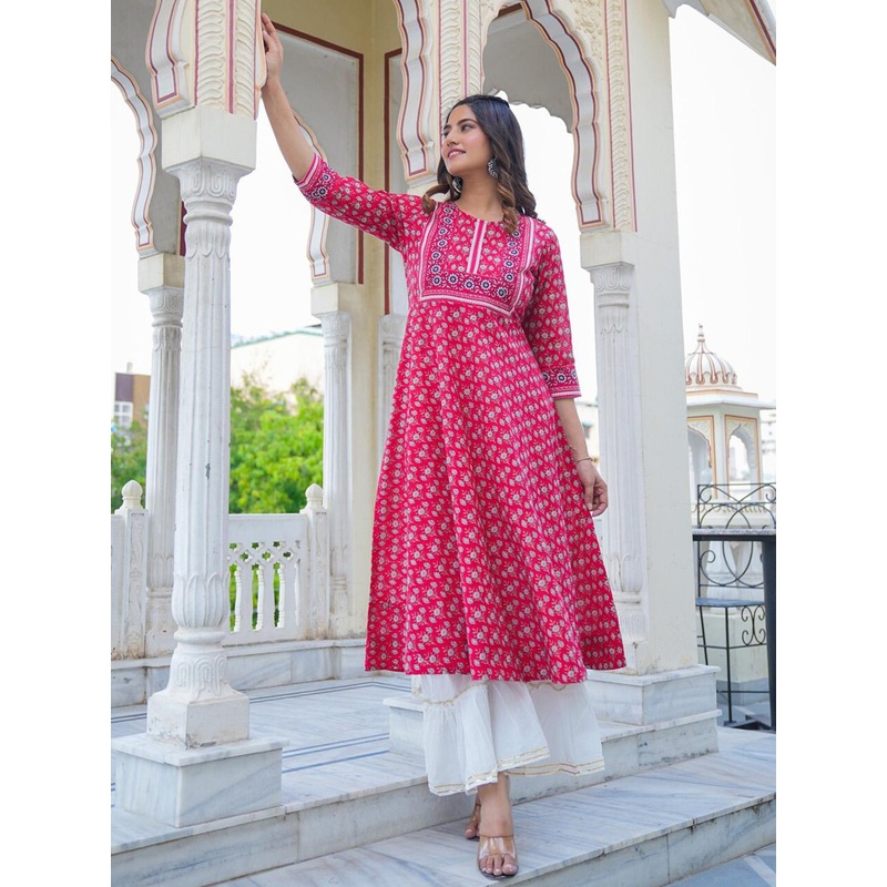 YASH GALLERY Floral Printed Anarkali Kurta