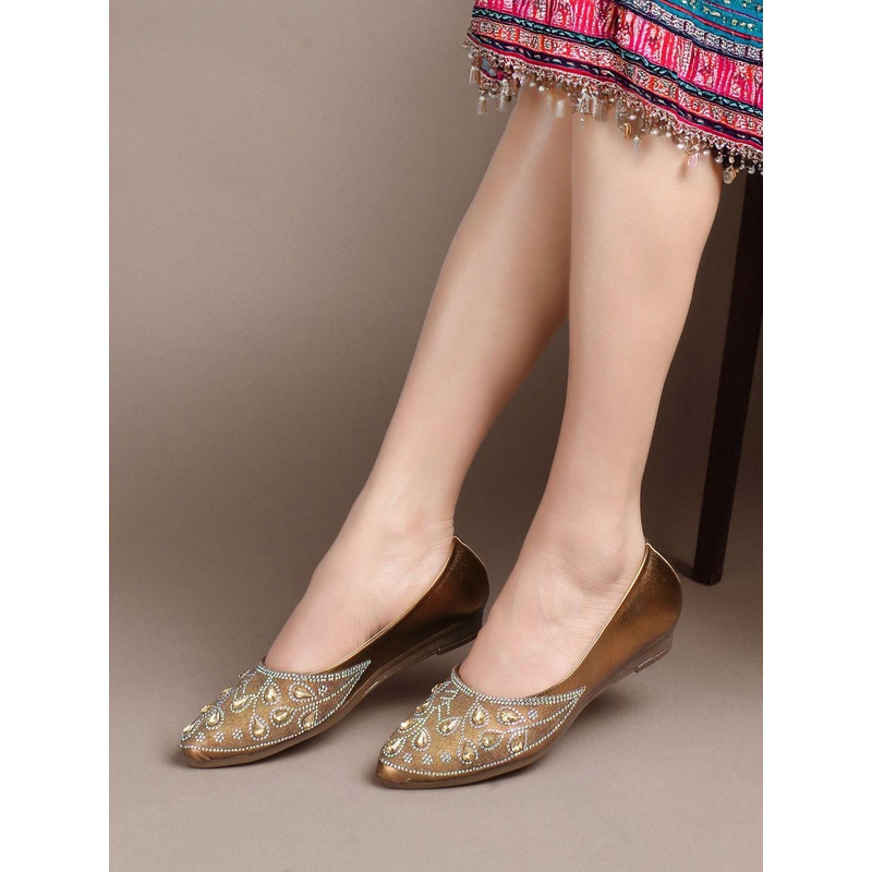 Anouk Women Embellished Ethnic Flats