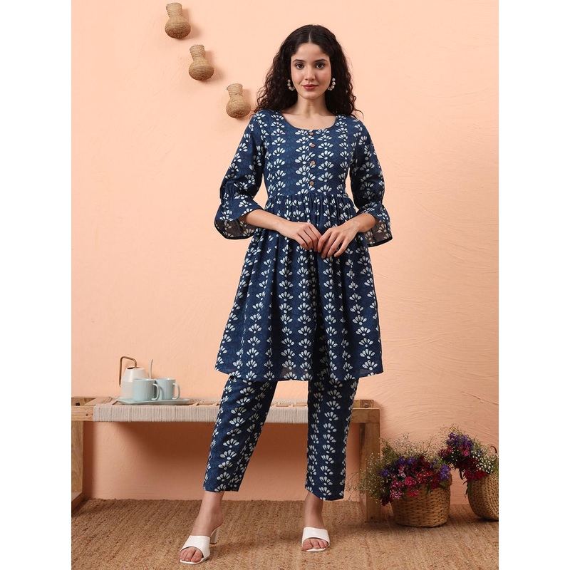 Yufta Women Floral Printed Pleated Cotton Maternity Kurta with Trousers Set