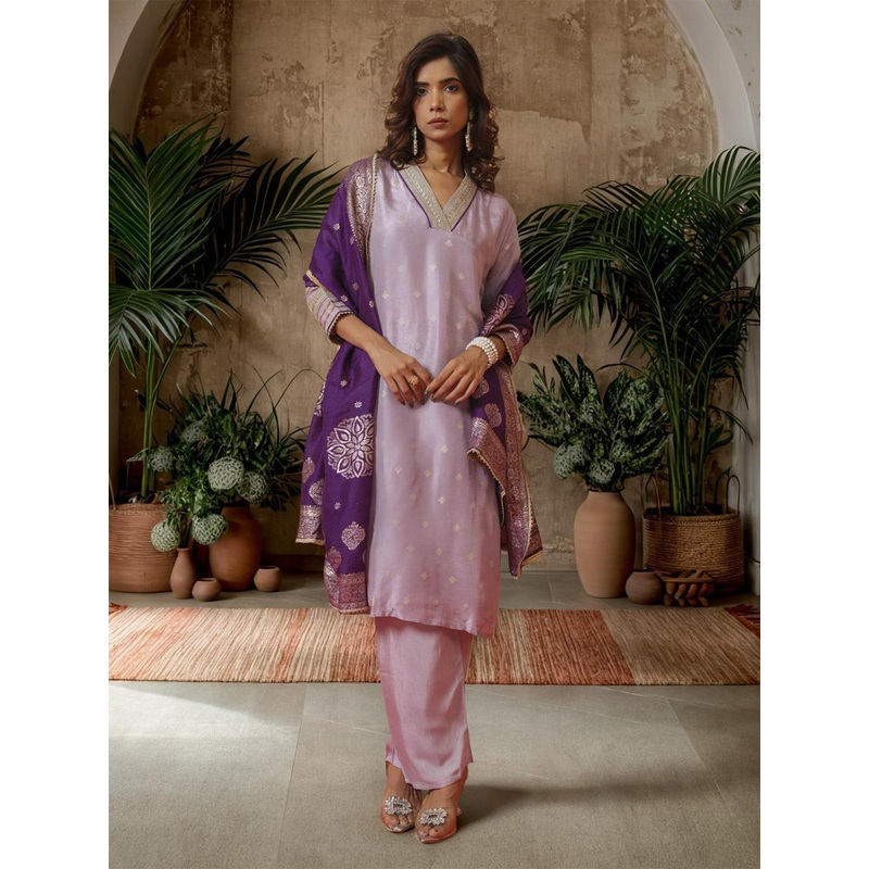 House of Pataudi Women Embroidered Regular Sleeves Straight Kurta Set