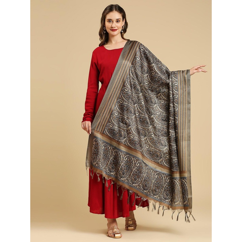 Dupatta Bazaar Paisley Printed Dupatta