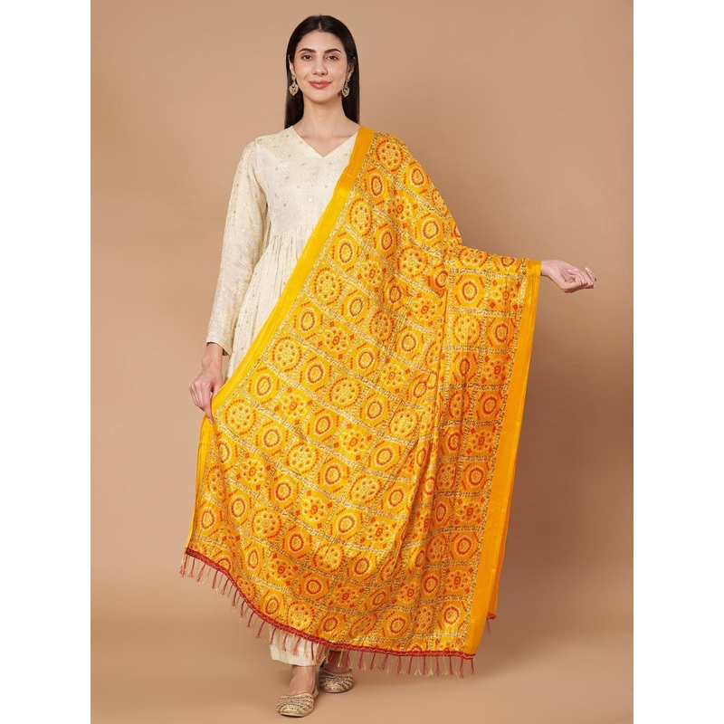 AKSHADEEP Bandhani Printed Dupatta With Tassels