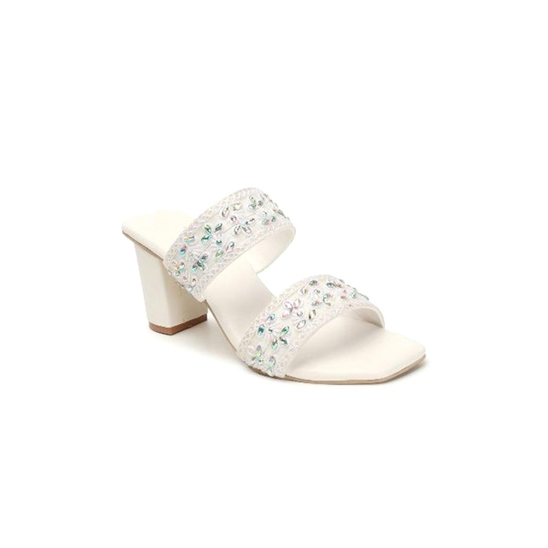 TWIN TOES Women Embellished Block Heel Sandals with Ethnic – Embellished