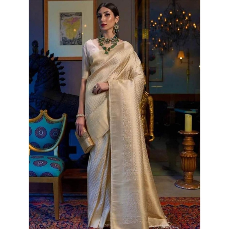 DIVASTRI Ethnic Motif Zari Banarasi Saree With Blouse Piece