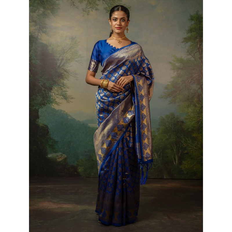 Sangria Woven Design Kanjeevaram Saree