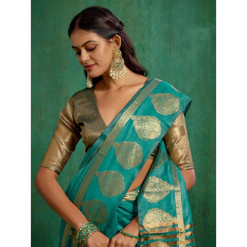 Sangria Woven Design Saree With Blouse Piece