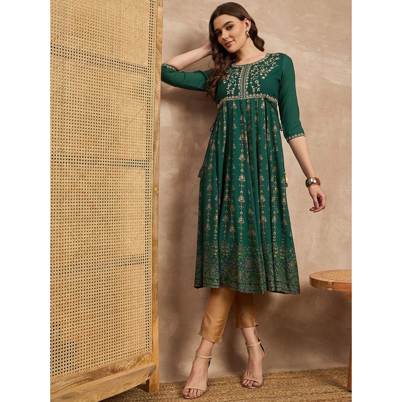 all about you Green Floral Printed Thread Work Pleated Anarkali Kurta