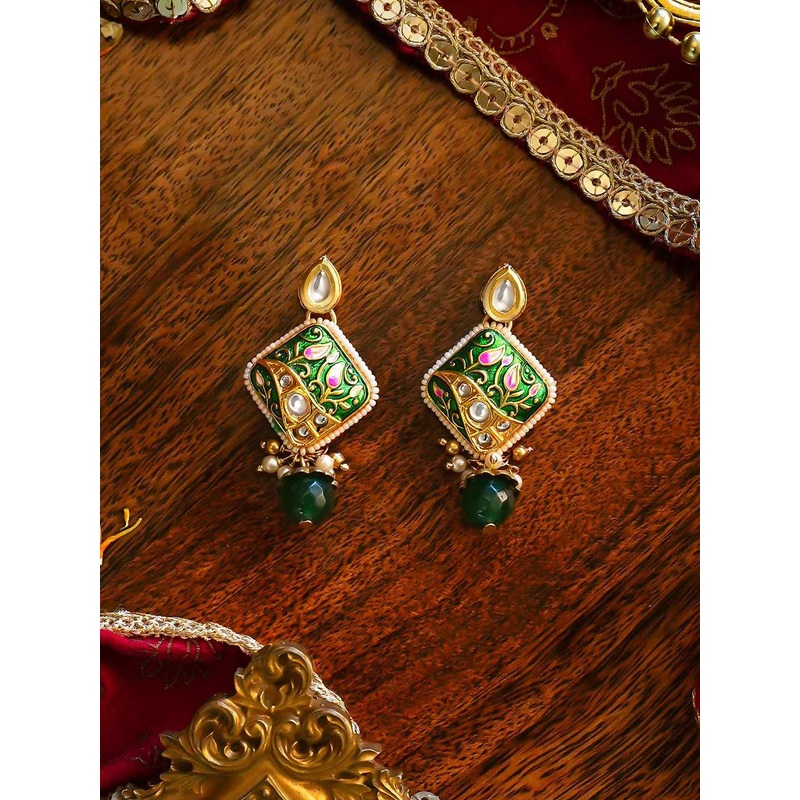 EVERSTYLISH Sanjoya Gold-Plated Kundan Studded Diamond Shaped Drop Earrings