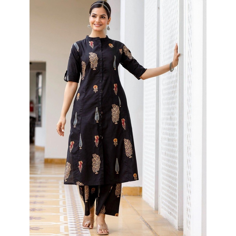 YAGNIK FASHION Ethnic Motifs Printed Mandarin Collar Straight Kurta With Trousers