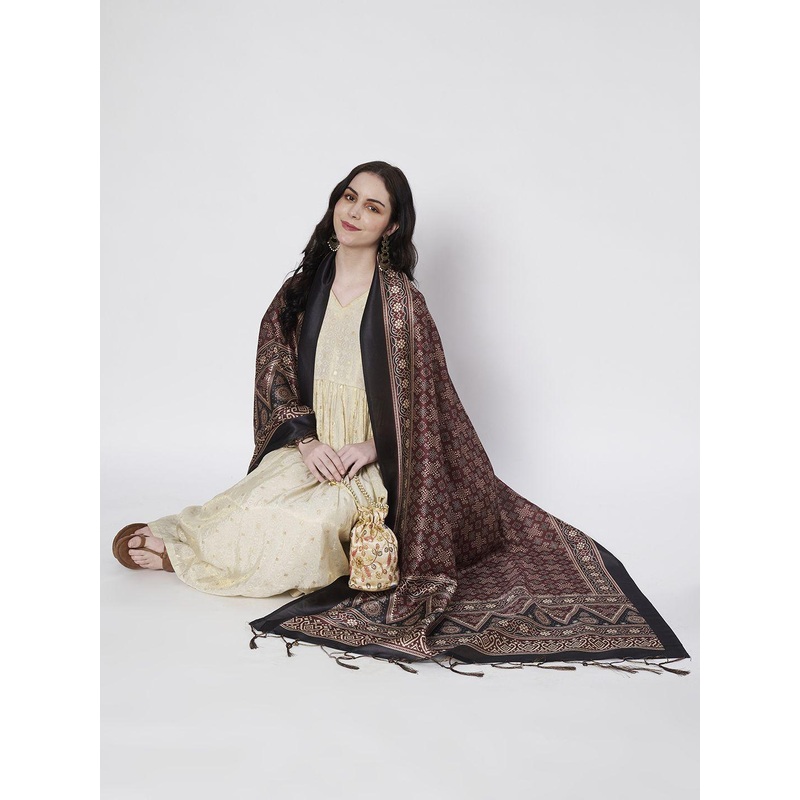 AKSHADEEP Floral Printed Dupatta