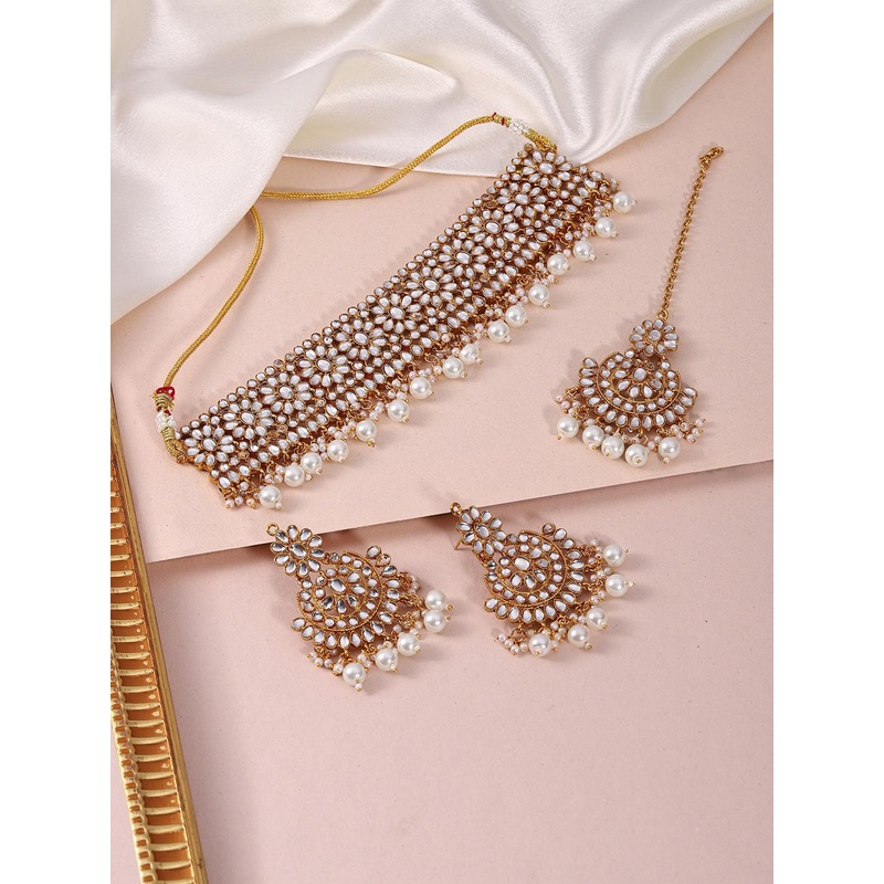 Peora  Gold-Plated White Kundan Necklace Jewellery Set