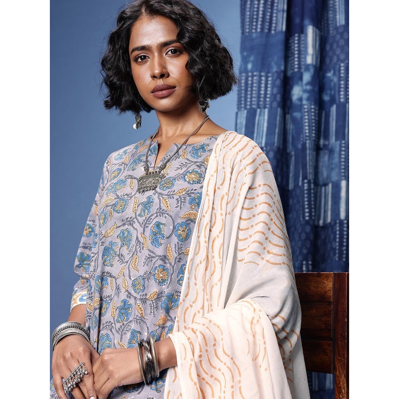 Taavi Floral Printed Regular Block Print Legacy Kurta with Trousers & Dupatta