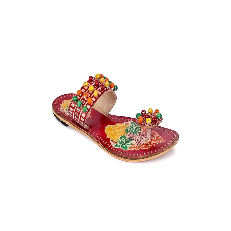 STYLE SOCIO FASHIONS Women Ethnic – Embellished One Toe Kolhapuri Leather Flats