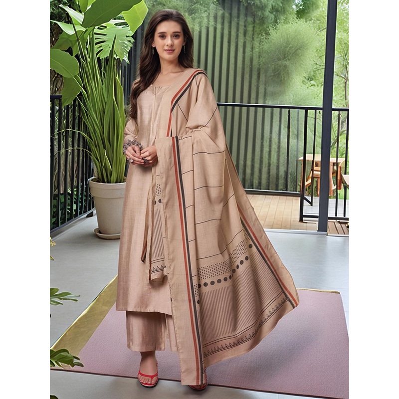 Aaghnya Women Solid Kurta with Trousers & With Dupatta