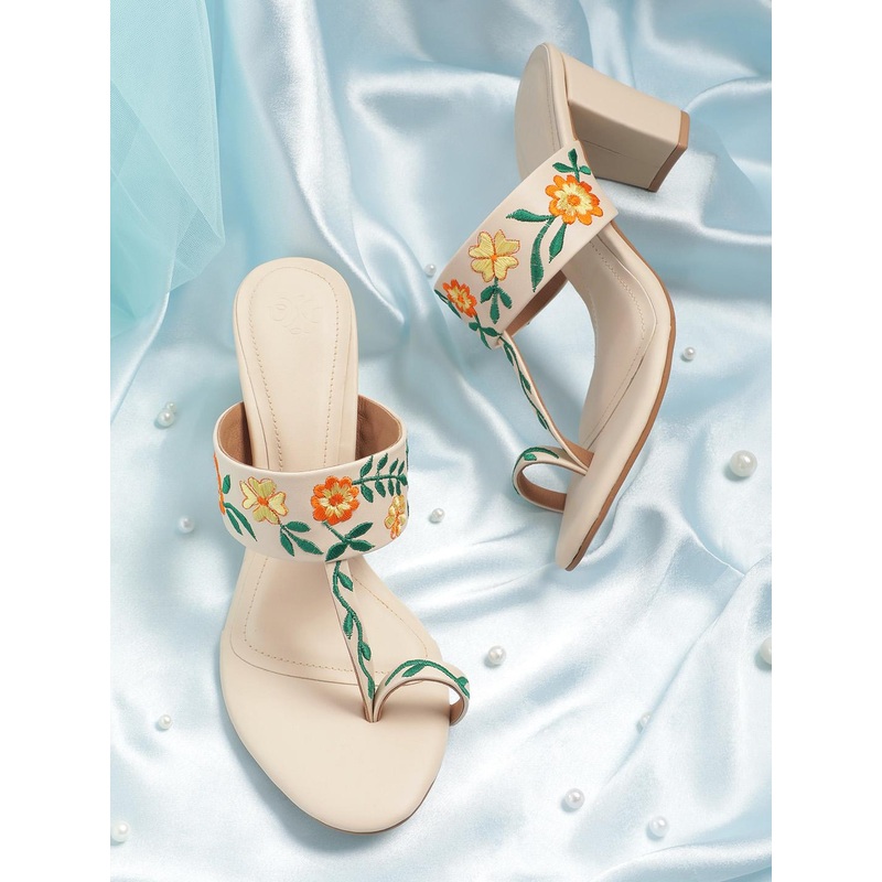 House of Pataudi Ethnic Embroidered Block Heels