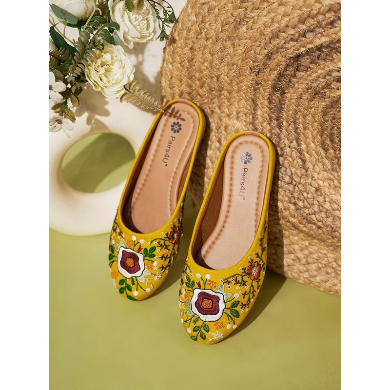Pairs4U Women Embellished Ethnic Mules with Embroidered