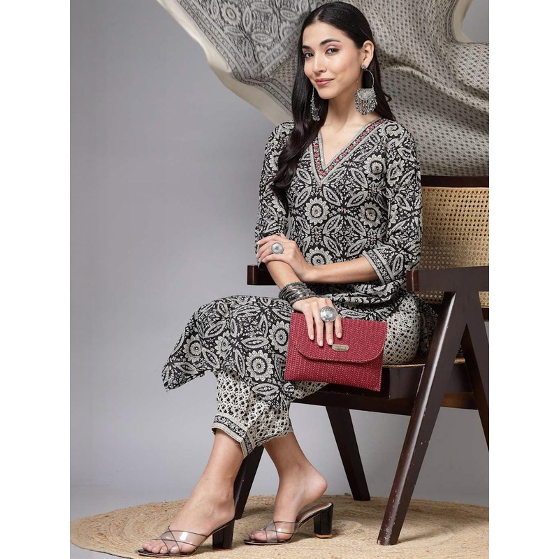 Anouk Rustic Women Ethnic Motifs Printed Kurta with Trousers & Dupatta