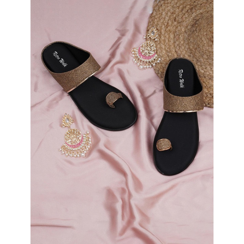 Retro Walk Textured One Toe Flats