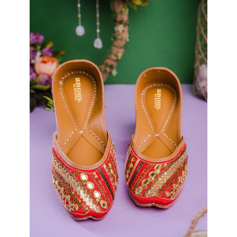 Anouk Red And Gold-Toned Embroidered Ethnic Mojaris