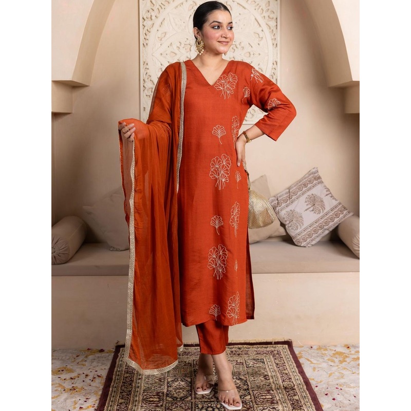 VredeVogel Women Floral Embroidered Kurta with Trousers & Dupatta