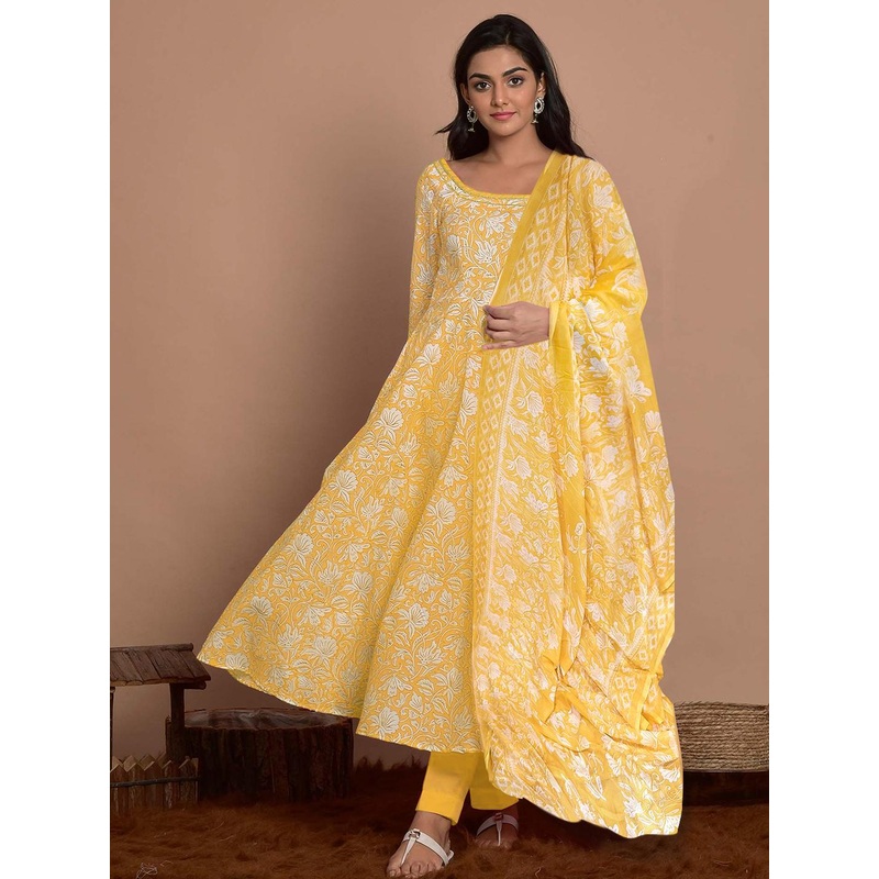 SZN Women Yellow Cotton Blend Kurta Sets
