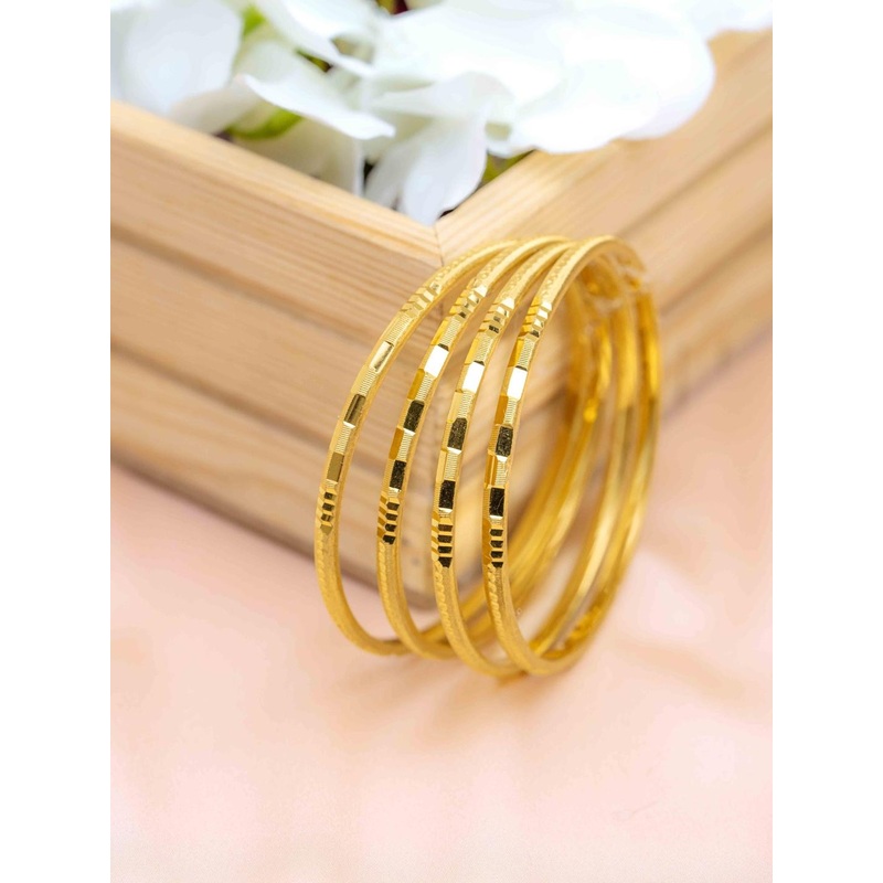 Zeraki Jewels Set Of 4 Gold Plated Bangle