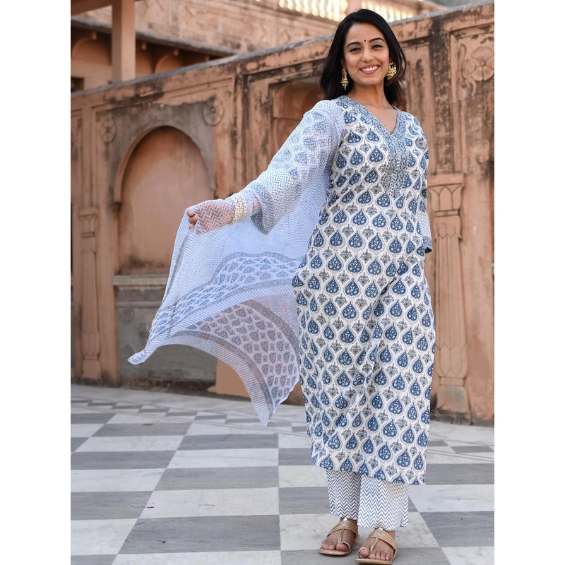 SZN Women Blue Cotton Blend Kurta Sets