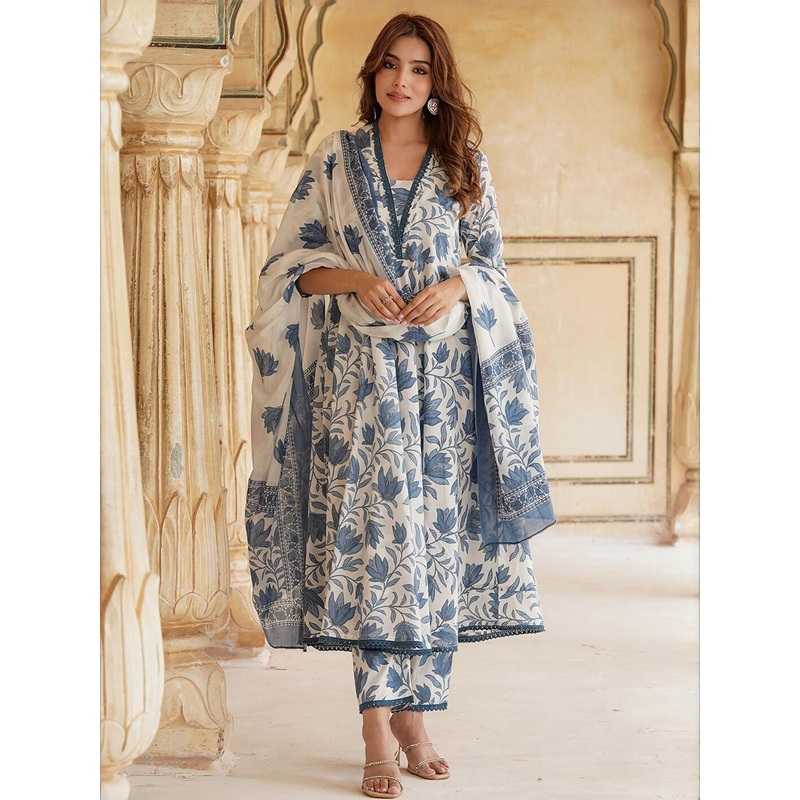 SZN Women White Cotton Blend Kurta Sets