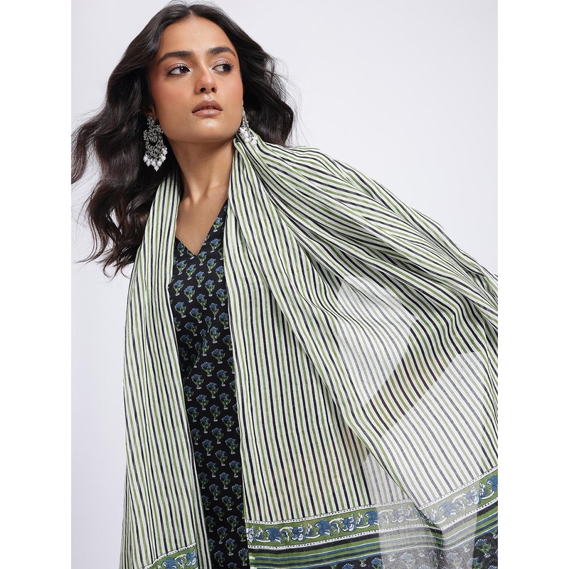 HERE&NOW Women Floral Printed Regular Pure Cotton Kurta with Trousers & With Dupatta