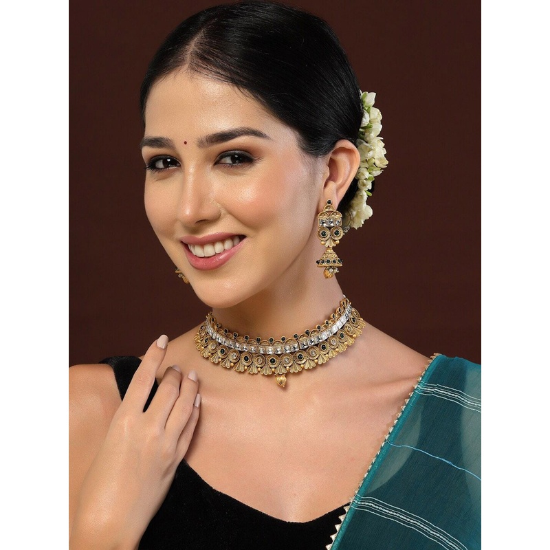 PANASH Gold-Plated Kundan-Studded Jewellery Set