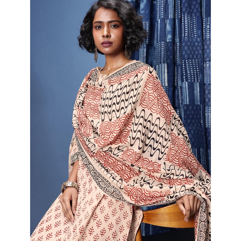 Taavi Ethnic Motifs Printed Bagru Kurta with Trousers & Dupatta
