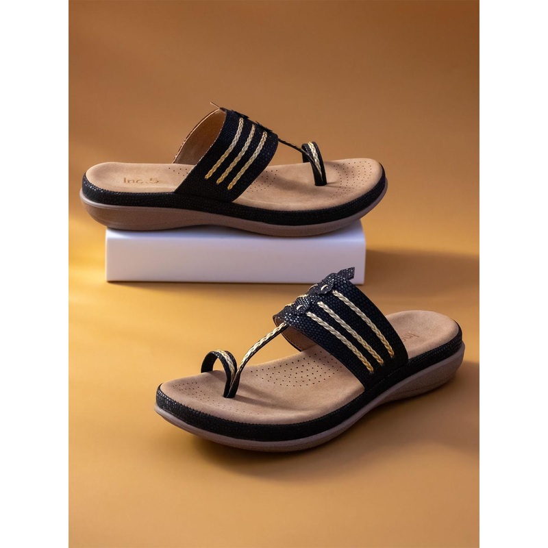 Inc 5 Women Embellished Ethnic One Toe Flats