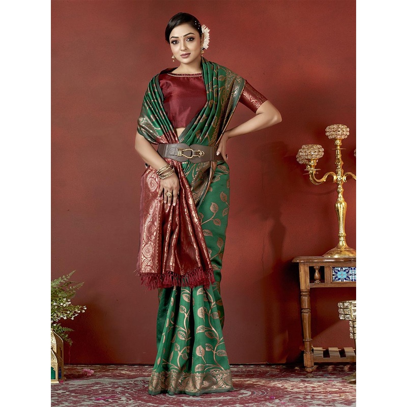 DIVASTRI Woven Design Zari Banarasi Saree