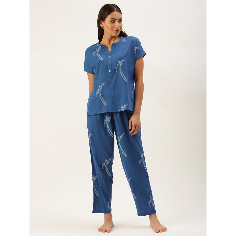 SANSKRUTIHOMES Women Blue & White Pure Cotton Conversational Printed Pyjama Set