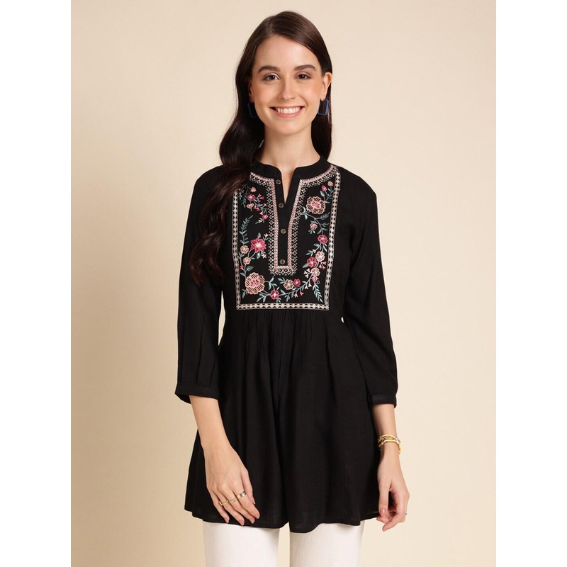 HERE&NOW Women Floral Embroidered Mandarin Collar Tunic