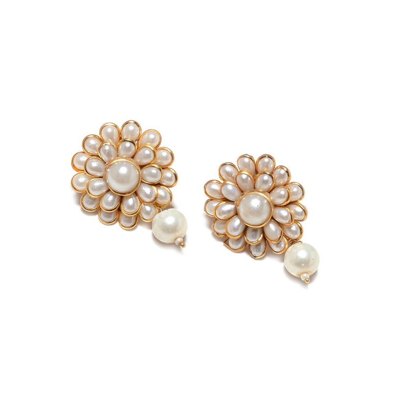 Jewar Mandi White Floral Studs Earrings