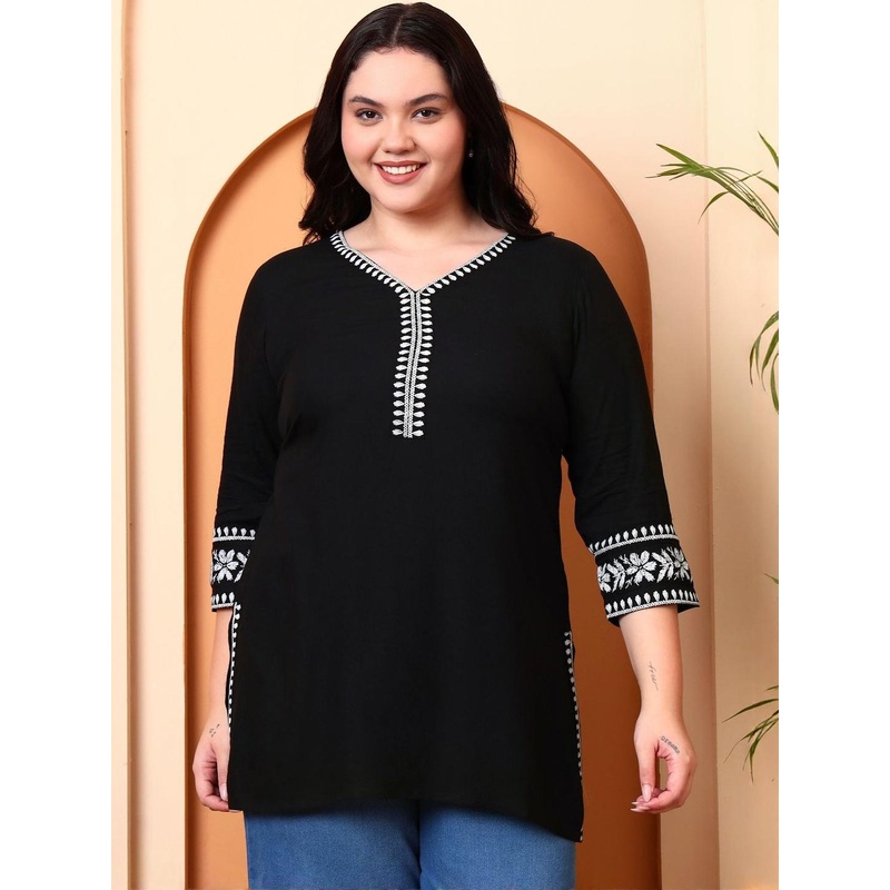 YASH GALLERY Plus Size Embroidered Straight Kurti