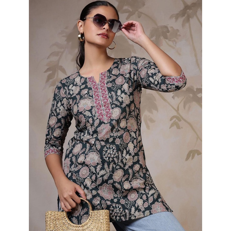 SZN Women Green Printed Straight Tunic