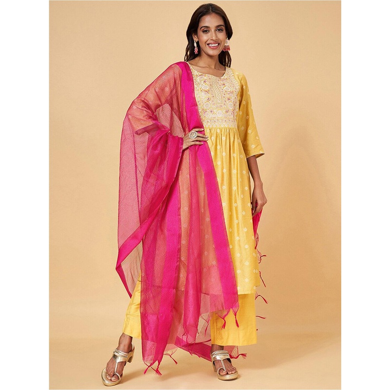 RANGMANCH BY PANTALOONS Striped Tasselled Dupatta