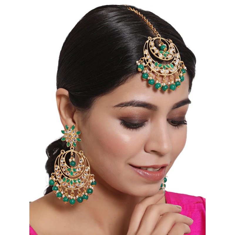 Anouk Gold-Toned & White Gold-Plated Kundan Studded Maangtikka & Earring Set