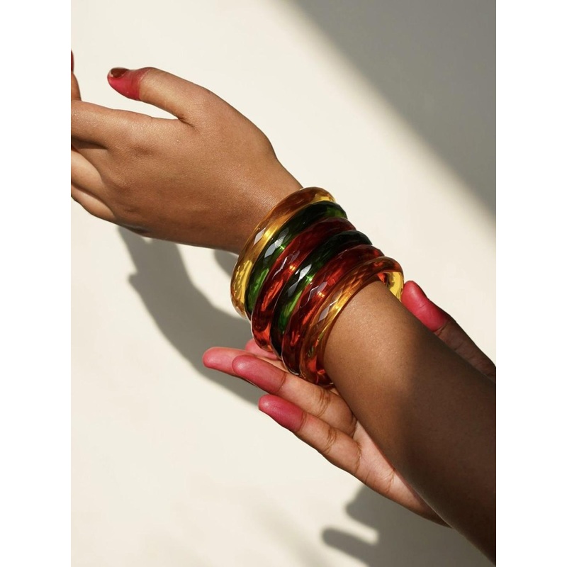 Janpath Online Set Of 6 Crystal Cut Glass Bangles