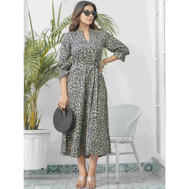 Sangria Women Animal Printed Bell Sleeves Dress