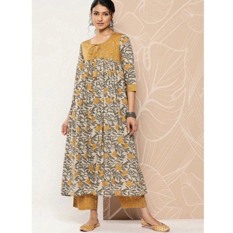 AAFAMI Floral Printed Tie Up Neck Regular Anarkali Kurta With Palazzos