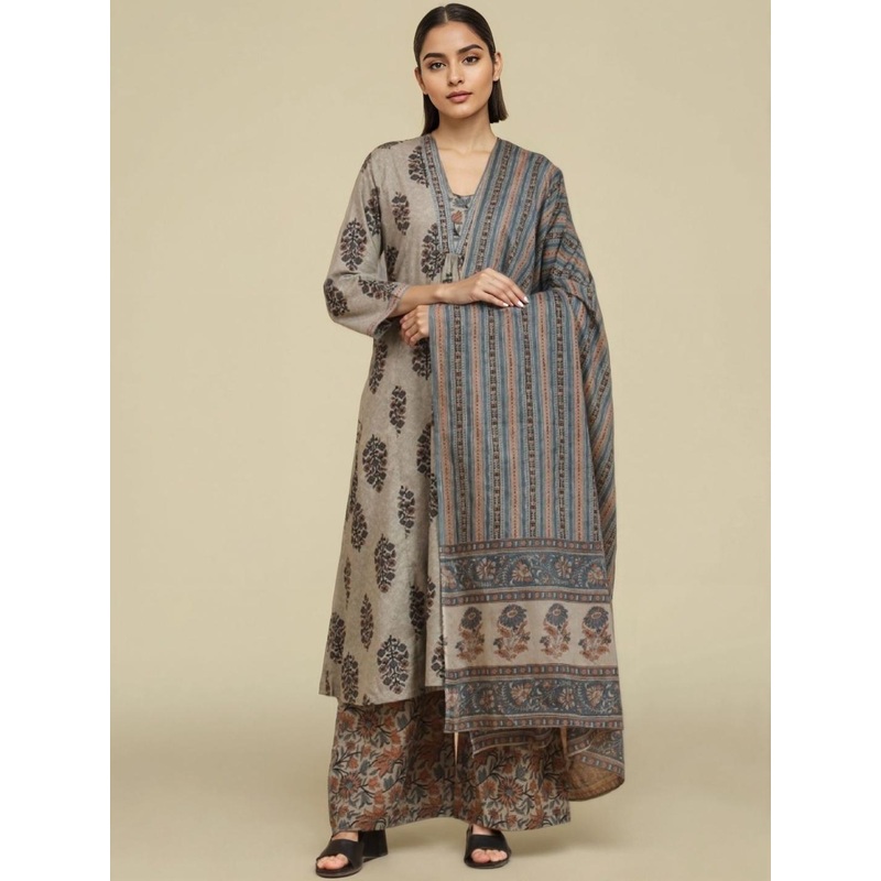 SZN Women Grey Kurta Sets